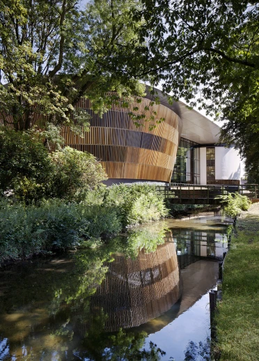 Exterior view of Royal Welsh College of Music and Drama, Cardiff
