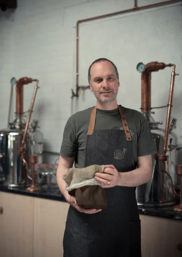 Danny Cameron, Dyfi Distillery - Gin-Produktion